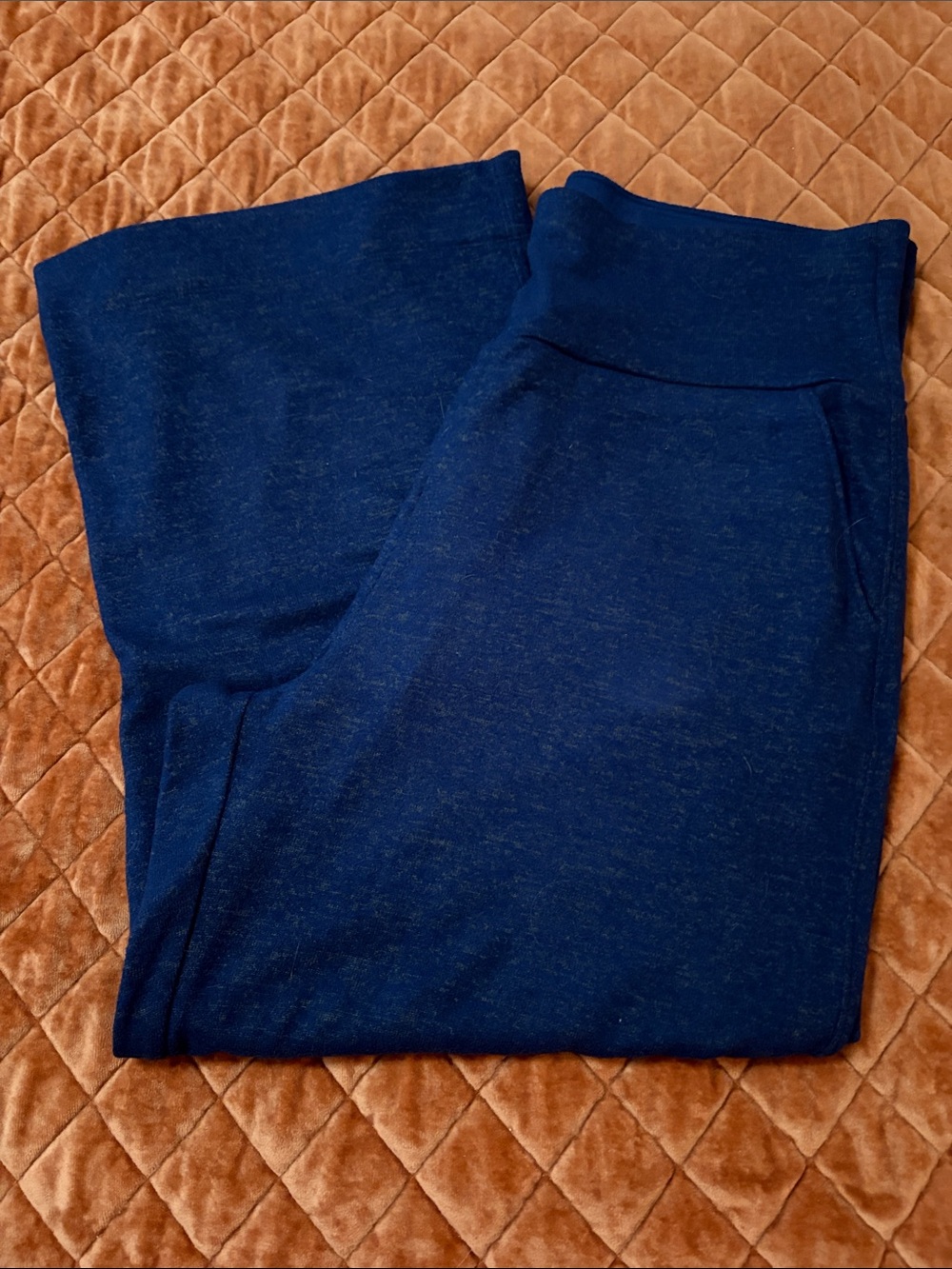 CAbi Deep Navy Cropped Knit Pants